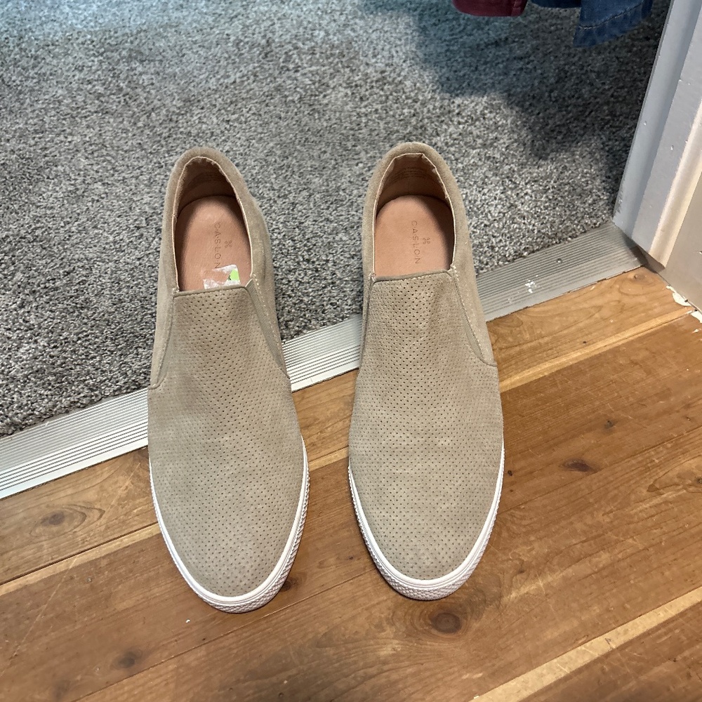 Caslon platform shoes